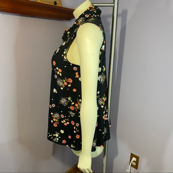 Salaam 'Stella' Tank-Face Mask Top - Picture 4 of 14